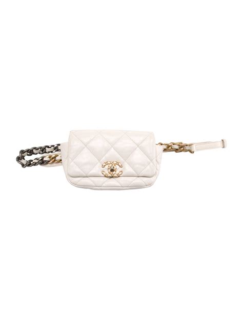 chanel waist bag white